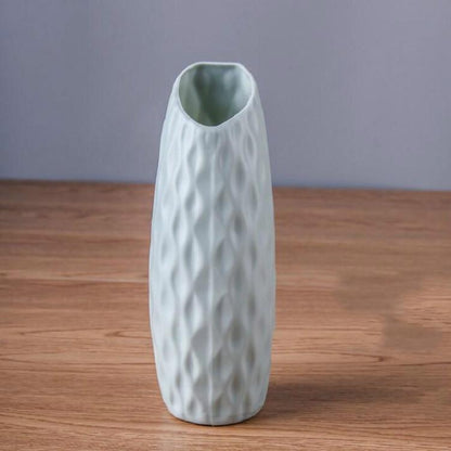 Sturdy Plastic Vase for Creative Display - Drop-resistant - Green