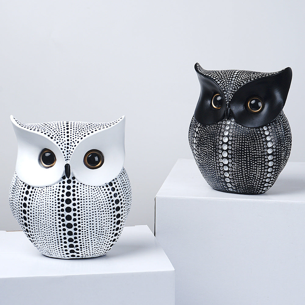 Black resin owl statue - modern perforated design for living room TV cabinet and entryway decoration