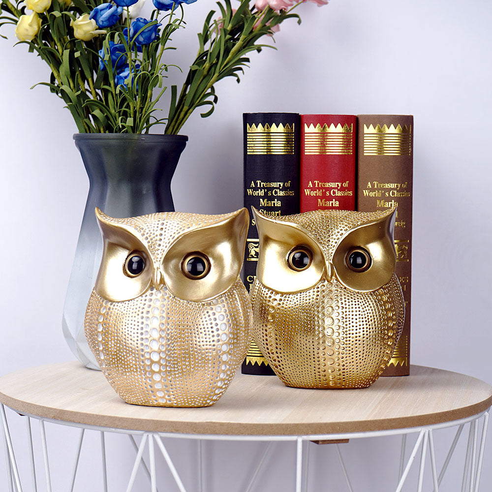 Black gold resin owl statue - modern perforated design for living room TV cabinet and entryway decoration