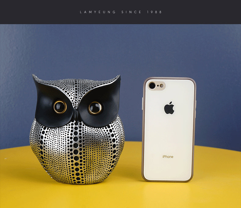Black silver resin owl statue - modern perforated design for living room TV cabinet and entryway decoration